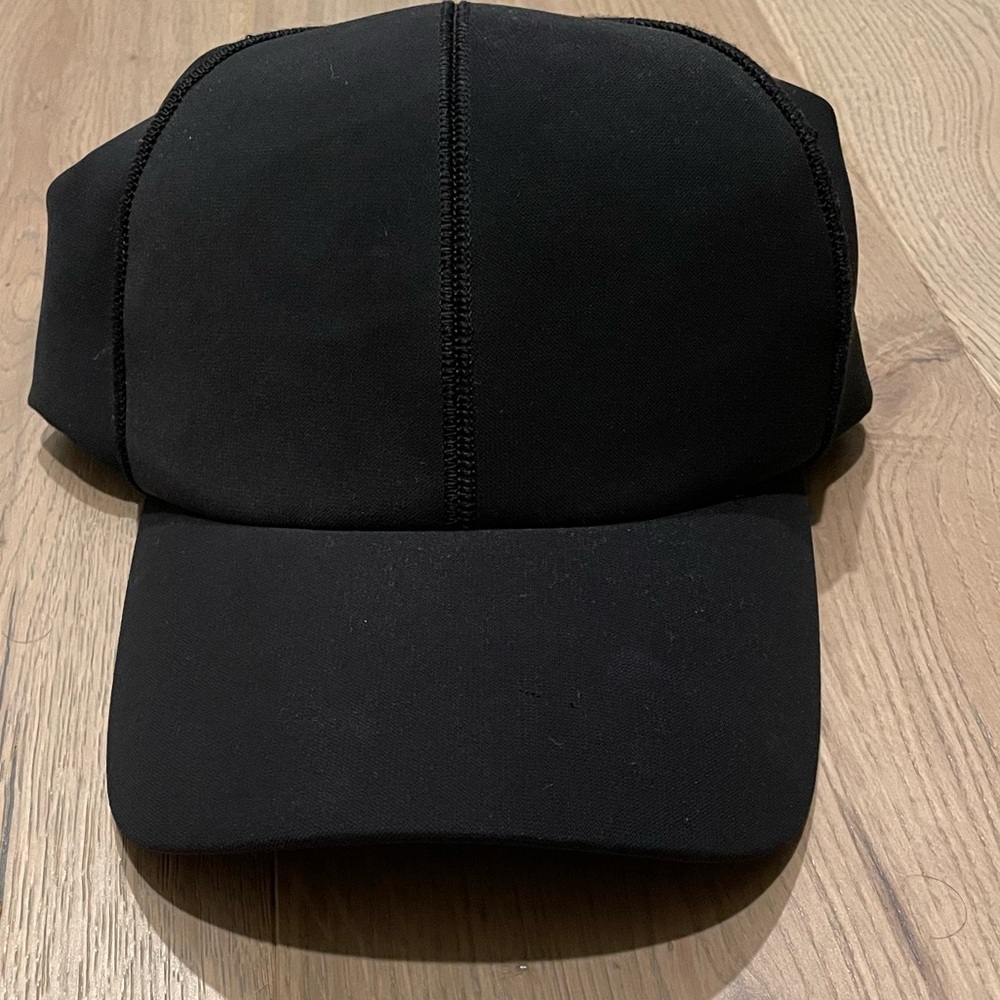 Lululemon unisex black hat - OS